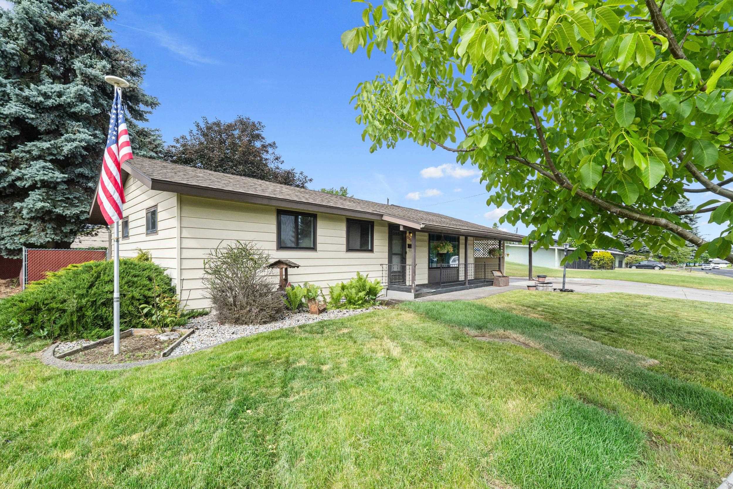 412 East Cozza Drive Spokane, WA 99208 - Photo 35 of 39