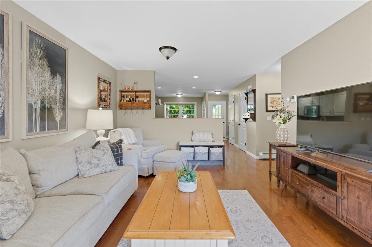 56 Chelsea Place Williston, VT 05495 - Photo 14 of 46