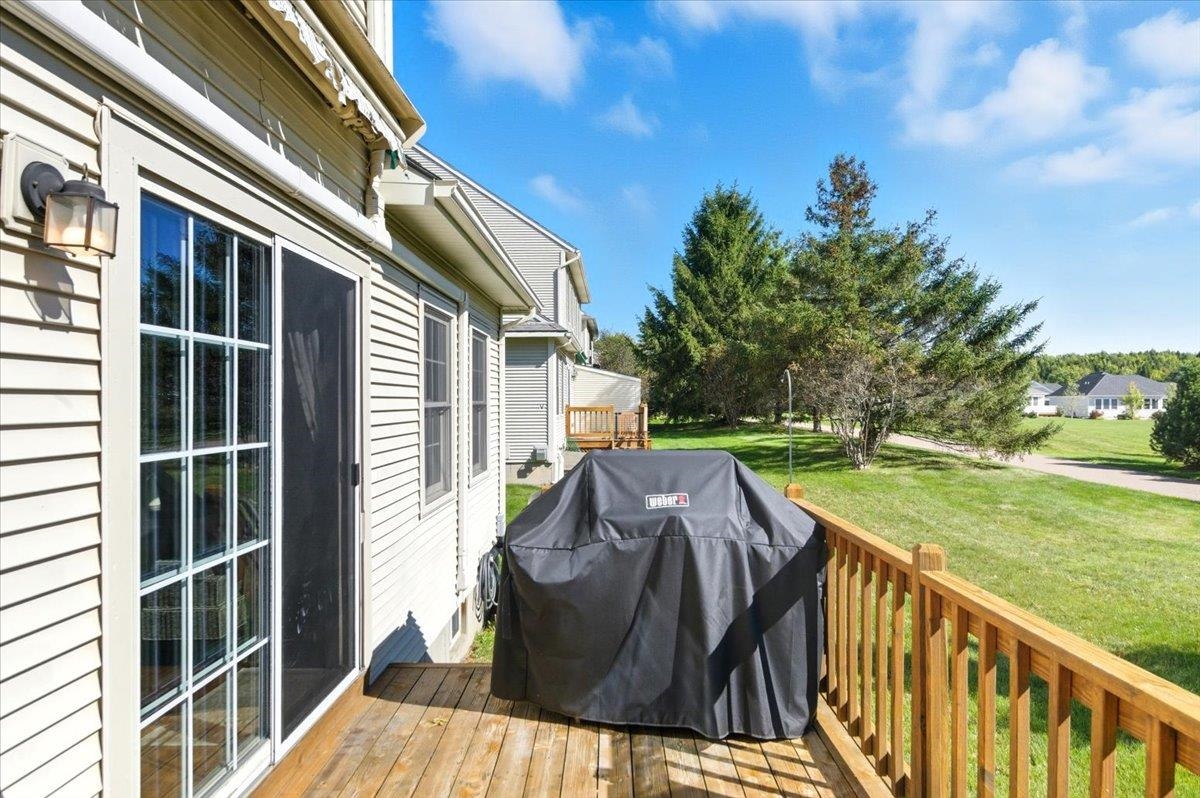 56 Chelsea Place Williston, VT 05495 - Photo 32 of 46