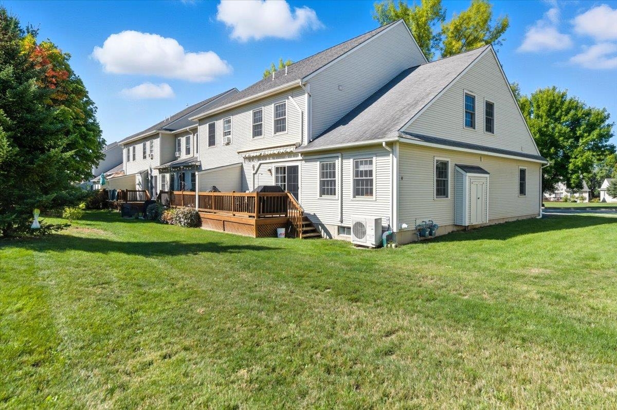 56 Chelsea Place Williston, VT 05495 - Photo 33 of 46