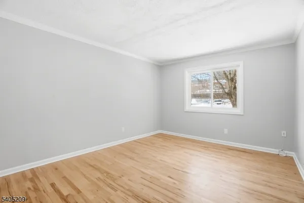 $2,100 | 2350 State Route 10, Unit 8, Morris Plains, NJ 07950