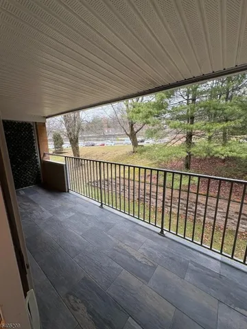 $2,400 | 2350 State Route 10, Unit 8, Morris Plains, NJ 07950