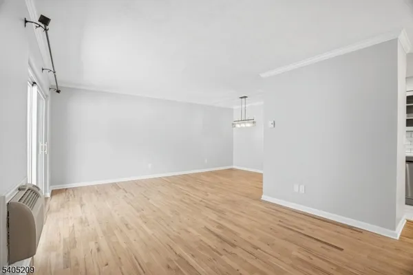 $2,100 | 2350 State Route 10, Unit 8, Morris Plains, NJ 07950