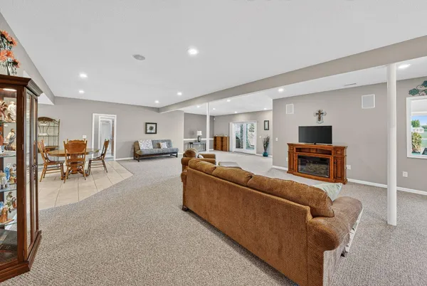 $549,900 | 20323 Fieldstone Crossing Drive, Goshen, IN 46528