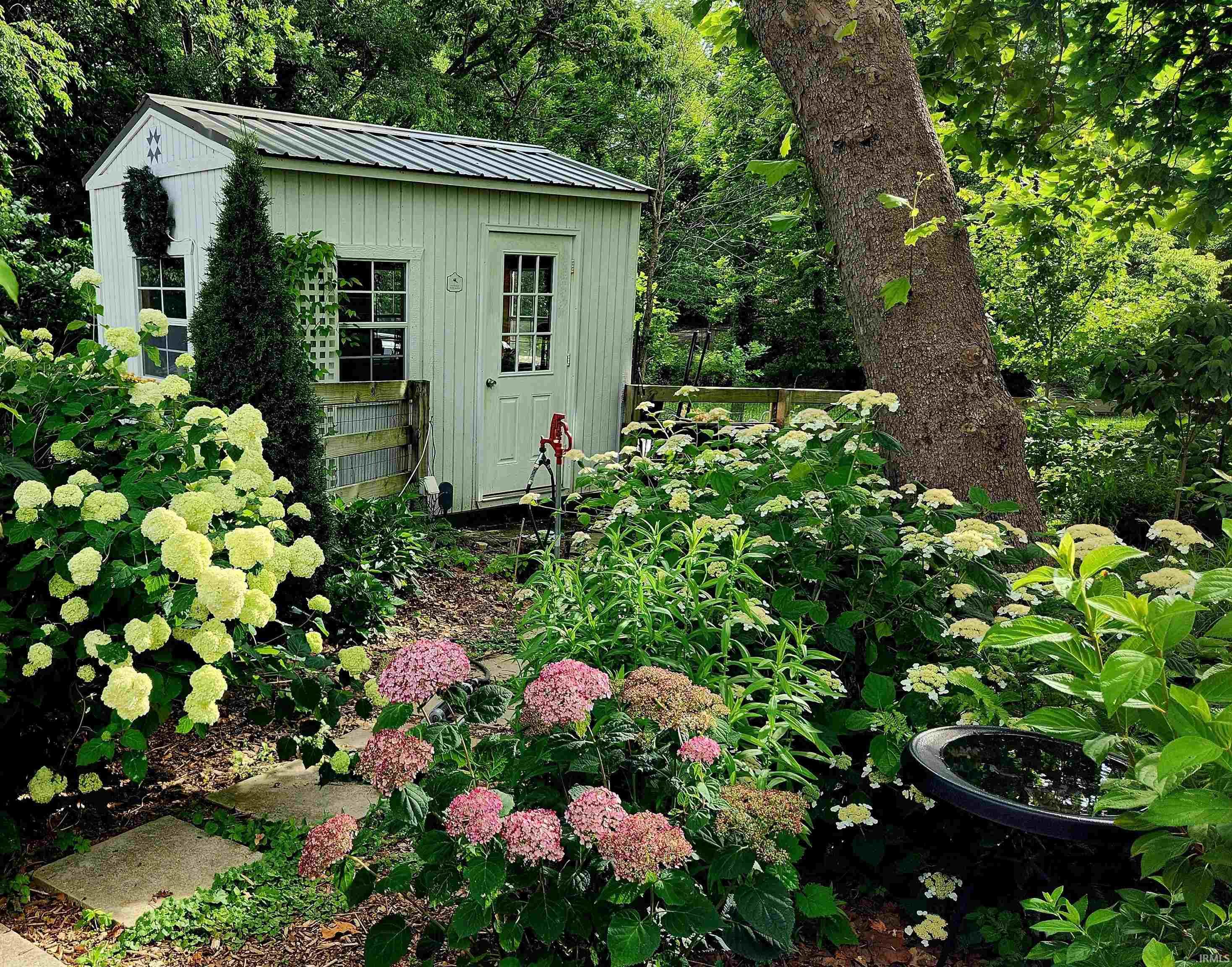 2480 South Smith Road Bloomington, IN 47401 - Photo 25 of 36