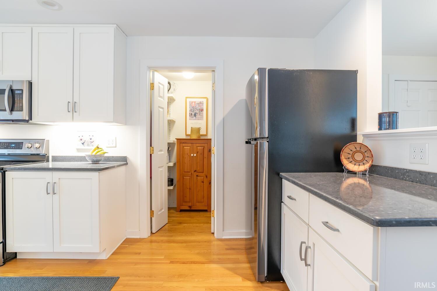 2480 South Smith Road Bloomington, IN 47401 - Photo 9 of 36