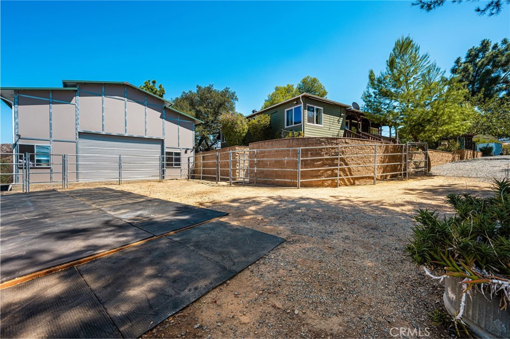 28151 Modjeska Grade Road Silverado, CA 92676 - Photo 8 of 75 Gallery Image 8