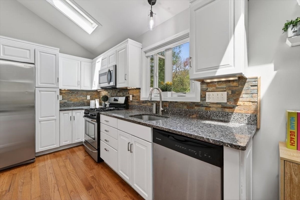 330 Spring Street Rockland, MA 02370 - Photo 3 of 39