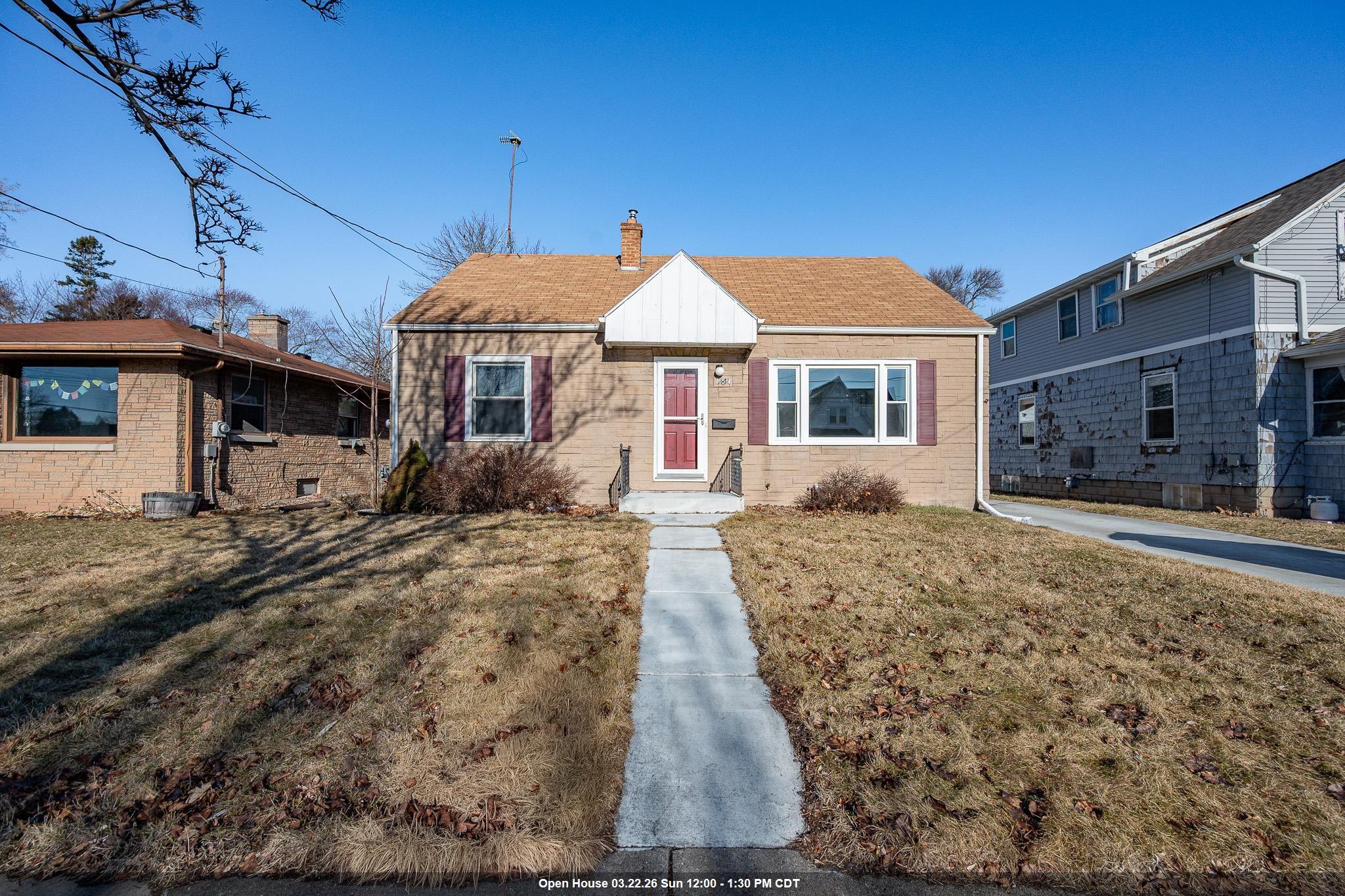 658 Appleton Road Menasha, WI 54952 - Photo 1 of 34