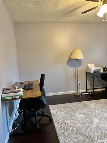 $199,900 | 204 Massey Lane, Jacksonville, IL 62650