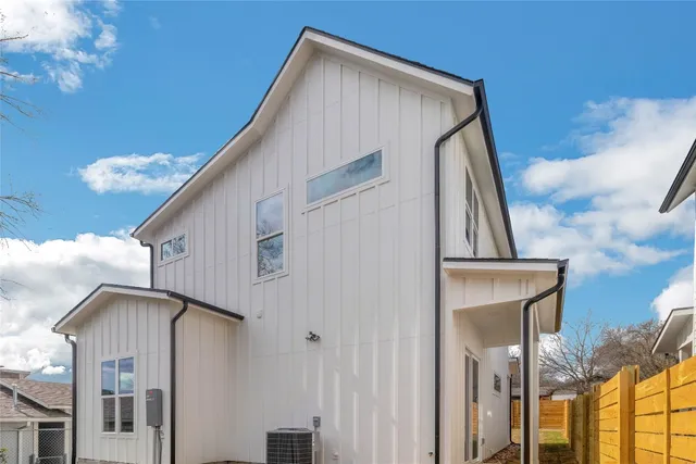 $1,325,000 | 6401 Vioitha Drive, Austin, TX 78723