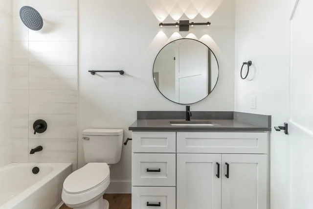 $1,325,000 | 6401 Vioitha Drive, Austin, TX 78723