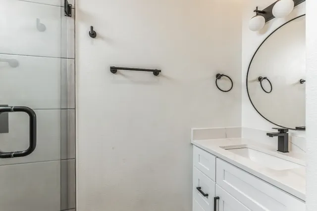 $1,325,000 | 6401 Vioitha Drive, Austin, TX 78723