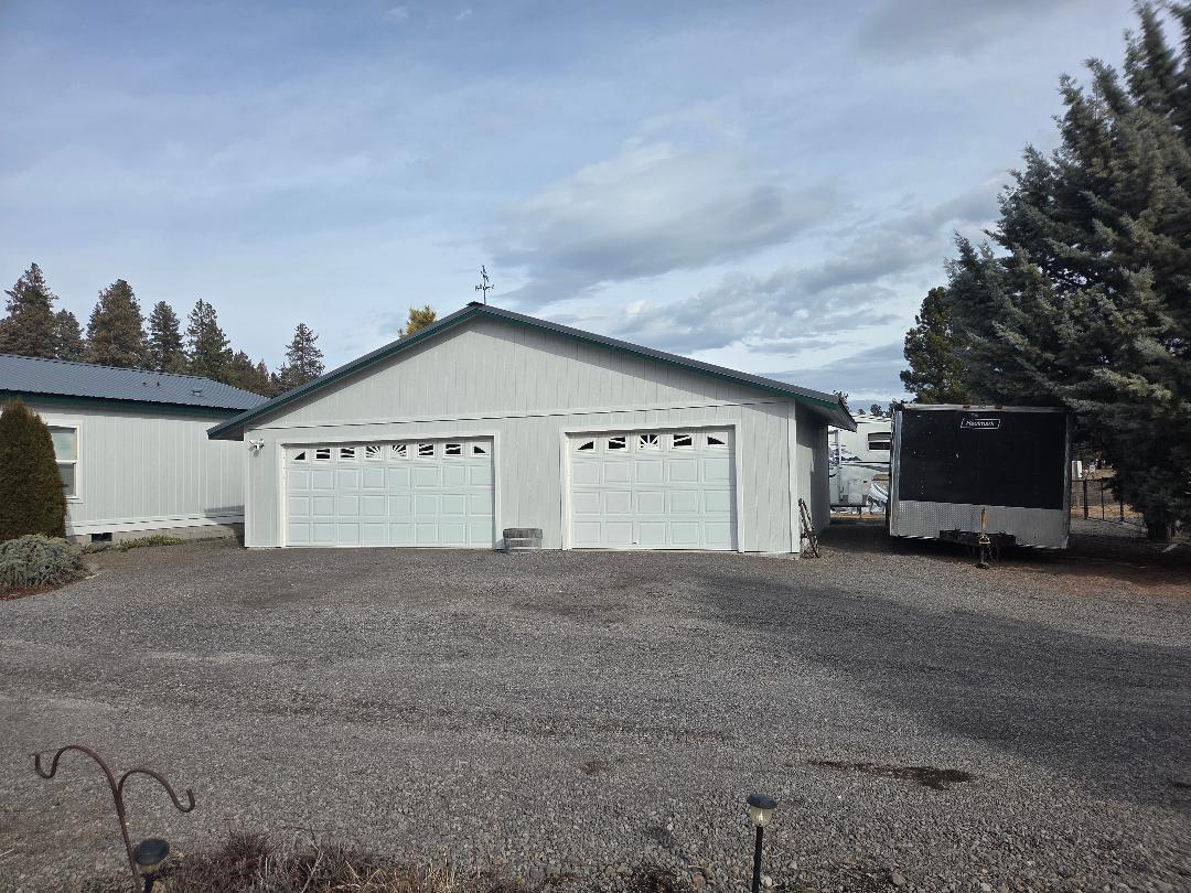 32928 Rivers Drive Chiloquin, OR 97624 - Photo 3 of 59