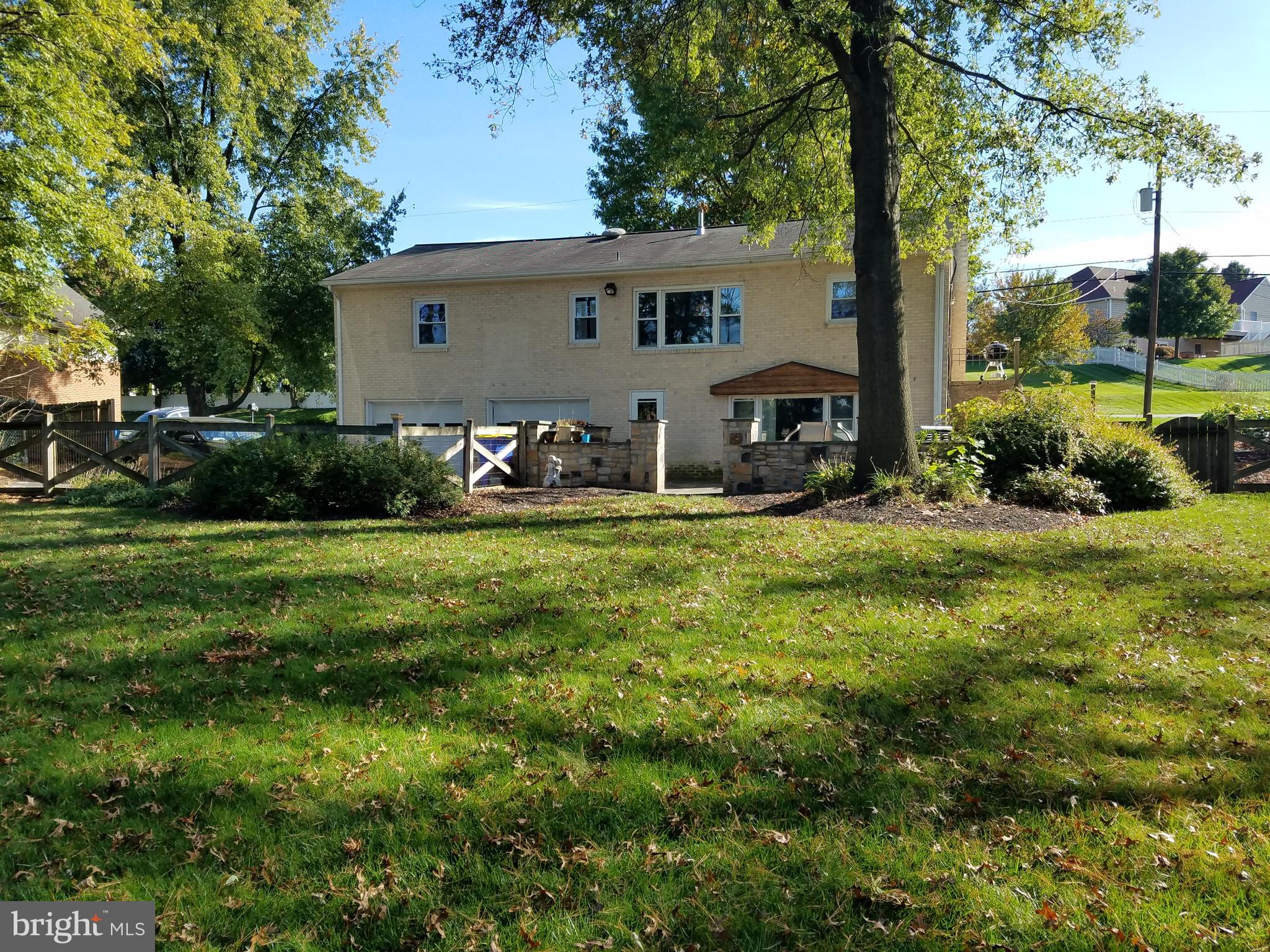 4219 Old Orchard Road York, PA 17402 - Photo 2 of 6 Gallery Image 2