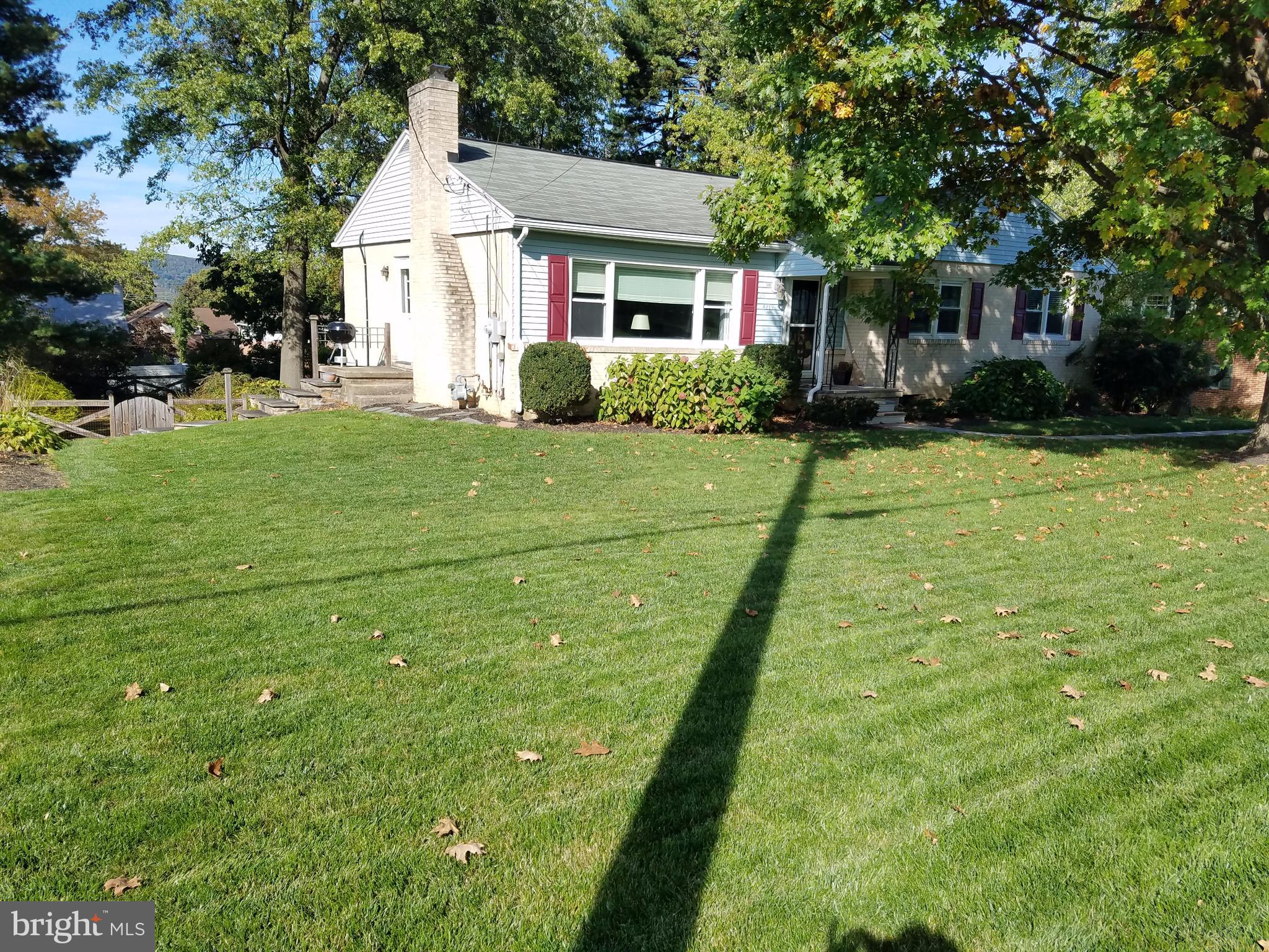 4219 Old Orchard Road York, PA 17402 - Photo 3 of 6 Gallery Image 3