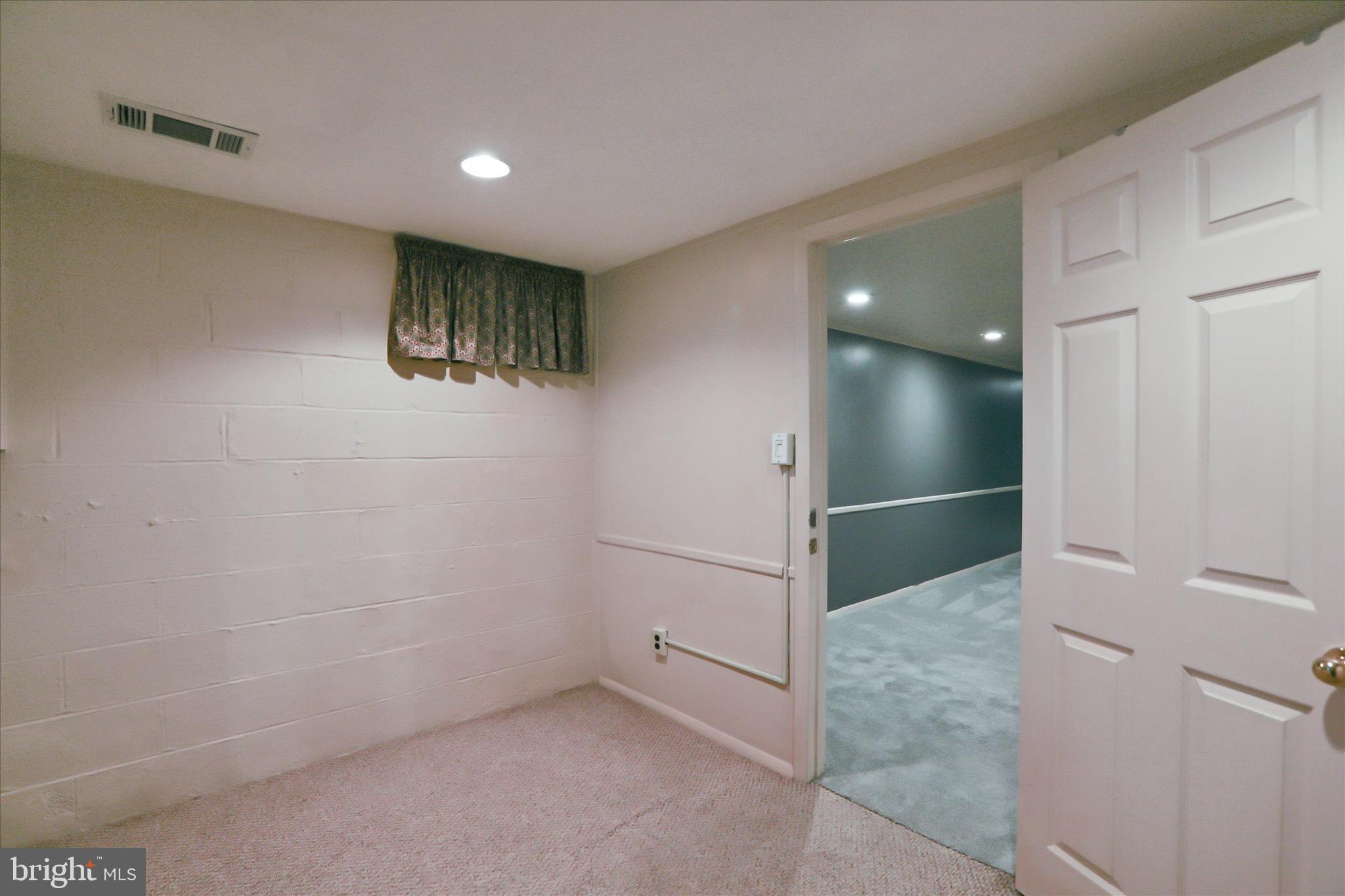 8314 Tinsley Road Baltimore, MD 21244 - Photo 26 of 44