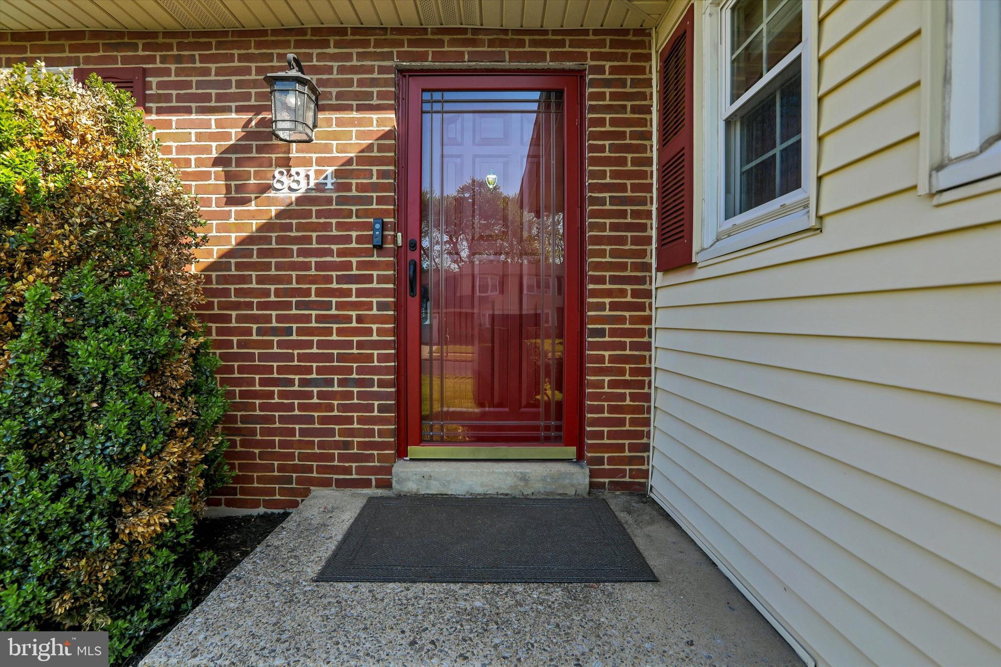 8314 Tinsley Road Baltimore, MD 21244 - Photo 5 of 44 a view of door