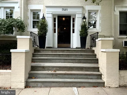 $299,500 | 3520 W Place Northwest, Unit 202, Washington, DC 20007