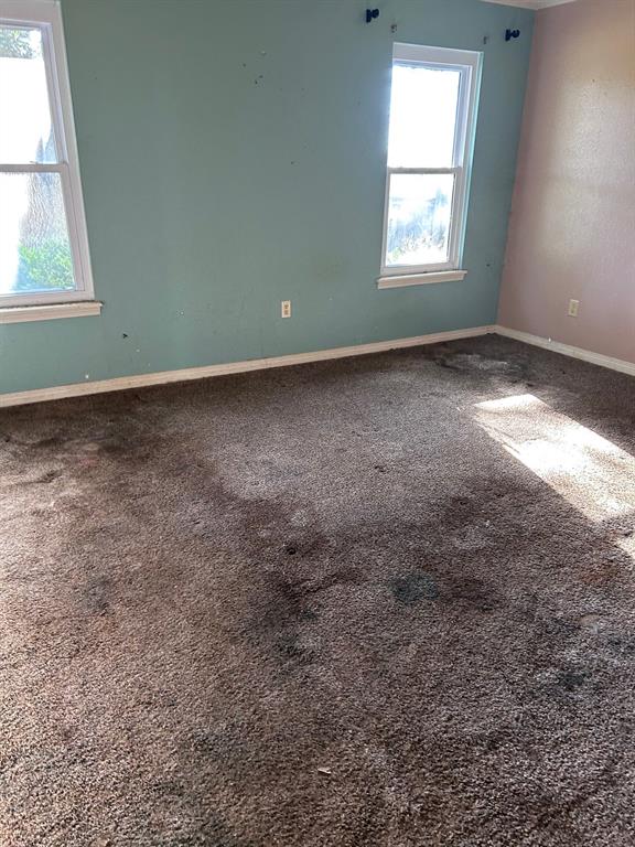 10127 Freedoms Way Keithville, LA 71047 - Photo 9 of 14 an empty room with a window