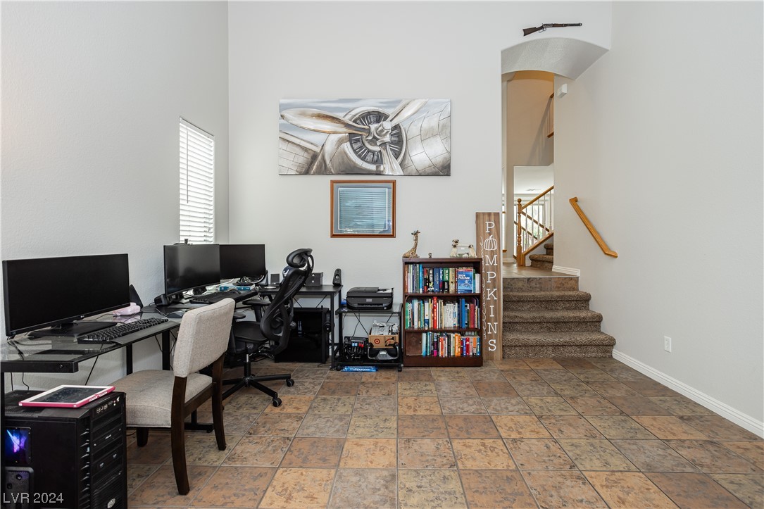 9061 Rusty Rifle Avenue Las Vegas, NV 89143 - Photo 4 of 35 Gallery Image 4
