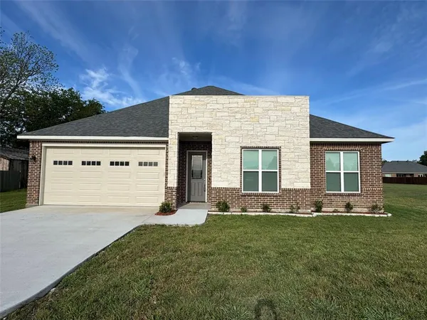 $337,500 | 2799 Farm To Market Road 3218, Commerce, TX 75428