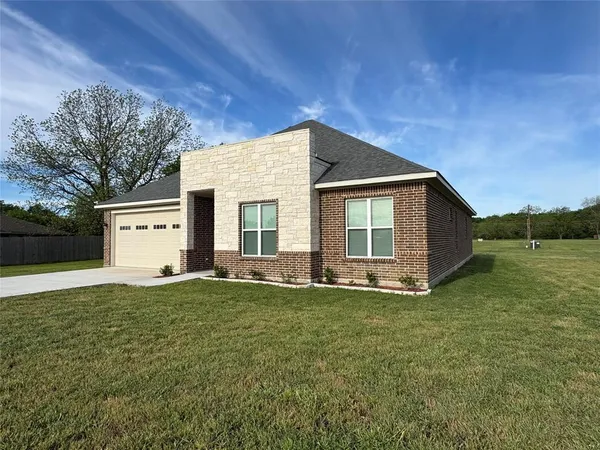 $337,500 | 2799 Farm To Market Road 3218, Commerce, TX 75428