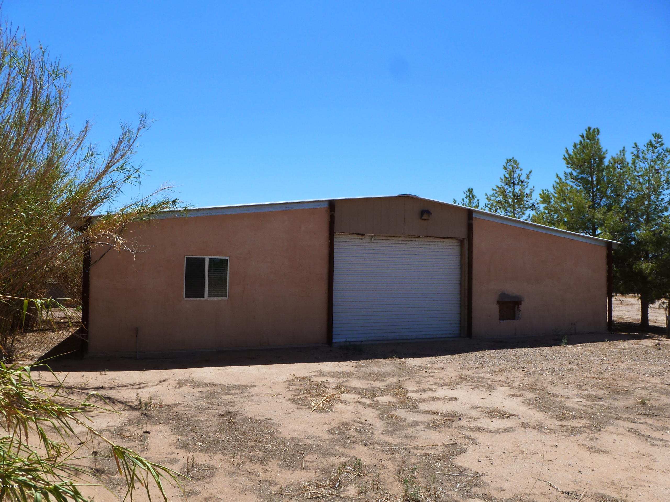 34560 West Miller Road Stanfield, AZ 85172 - Photo 13 of 15 Detached Garage