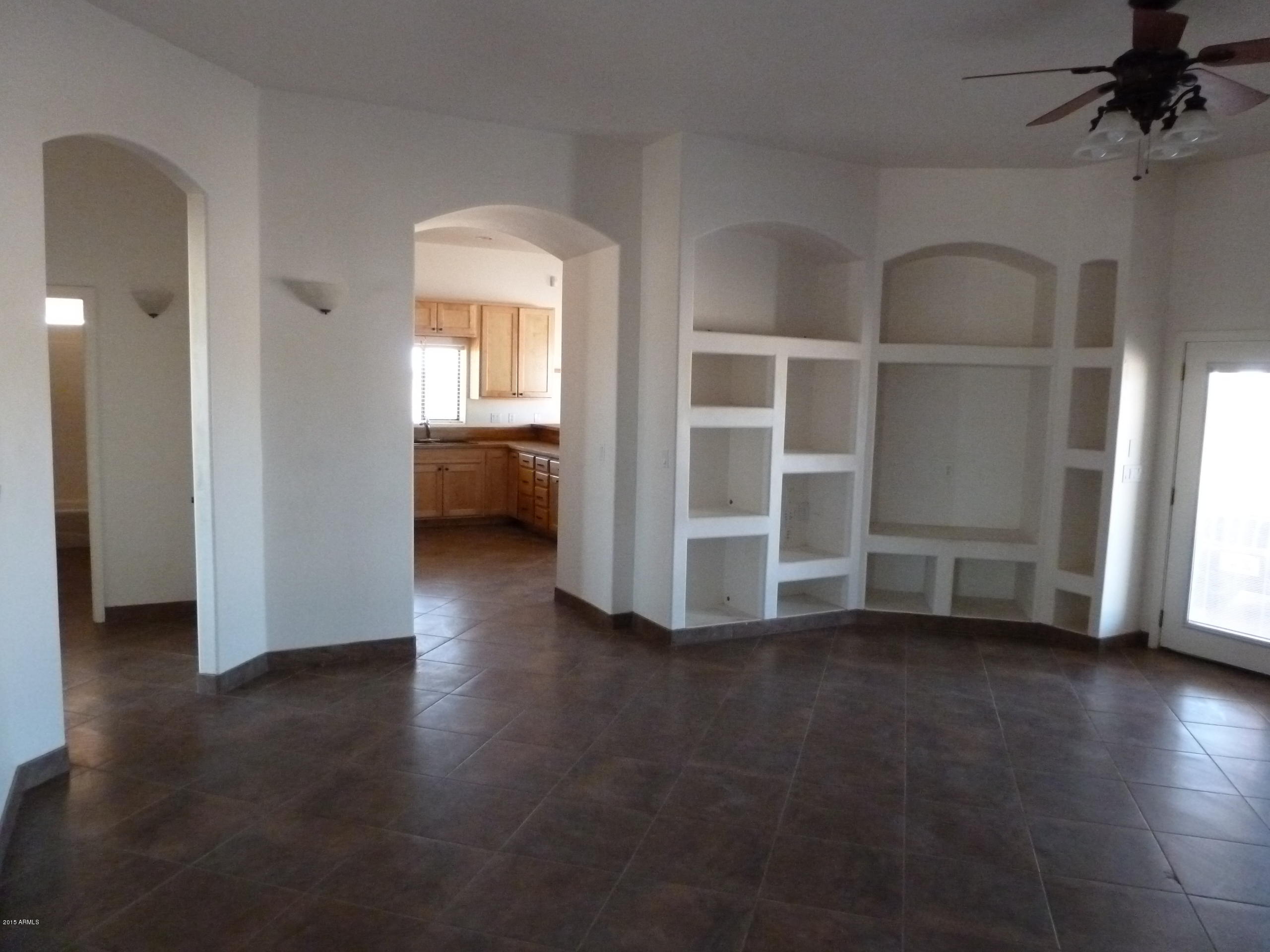 34560 West Miller Road Stanfield, AZ 85172 - Photo 3 of 15 Living Room