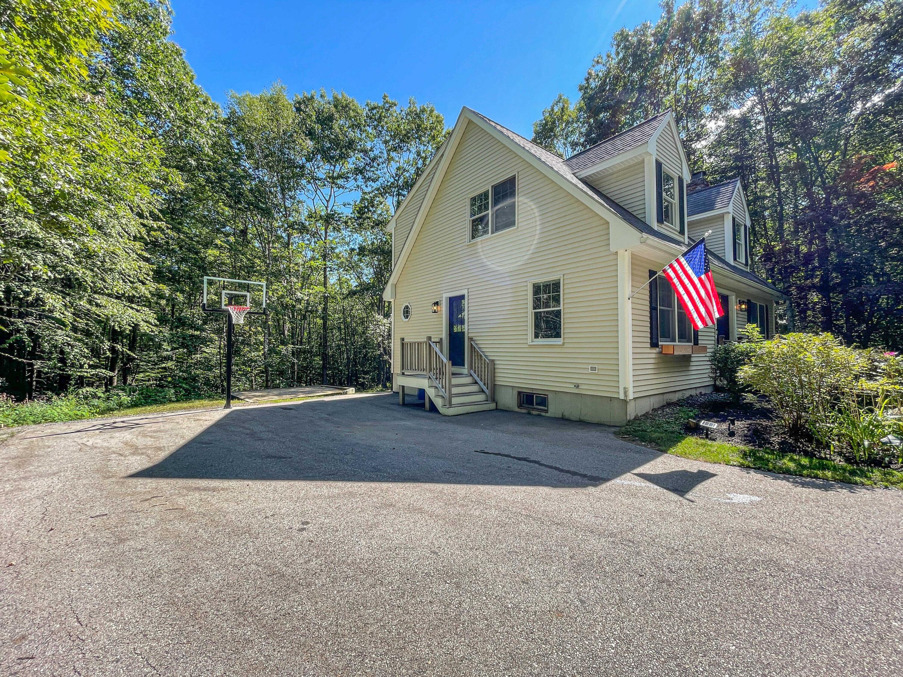193 Chases Pond Road York, ME 03909 - Photo 2 of 70 193 Chases Pond Rd York - 2