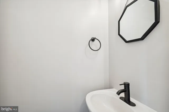 $2,900 | 8114 Mallard Shore Drive, Laurel, MD 20724