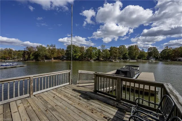 $1,200,000 | 1902 Riverview Rd Extension, Lexington, NC 27292