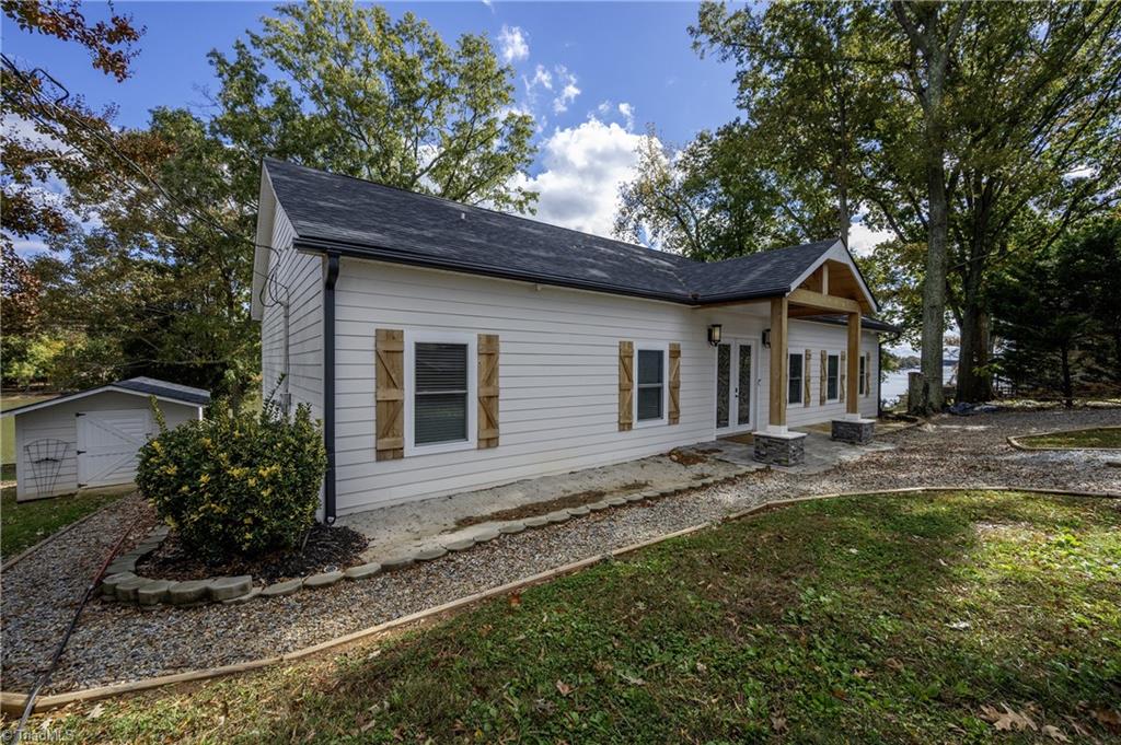 1902 Riverview Rd Extension Lexington, NC 27292 - Photo 9 of 34