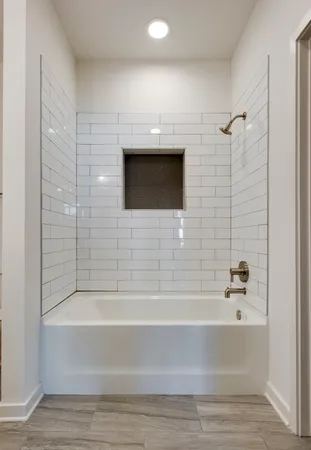 $2,350 | 1677 54th Avenue North, Unit 116, Nashville, TN 37209