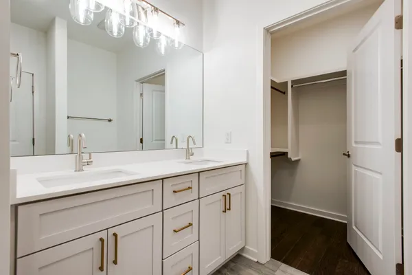 $2,350 | 1677 54th Avenue North, Unit 116, Nashville, TN 37209