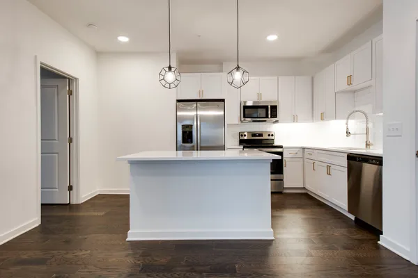 $2,350 | 1677 54th Avenue North, Unit 116, Nashville, TN 37209