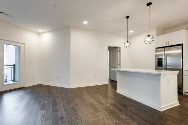 $2,350 | 1677 54th Avenue North, Unit 116, Nashville, TN 37209