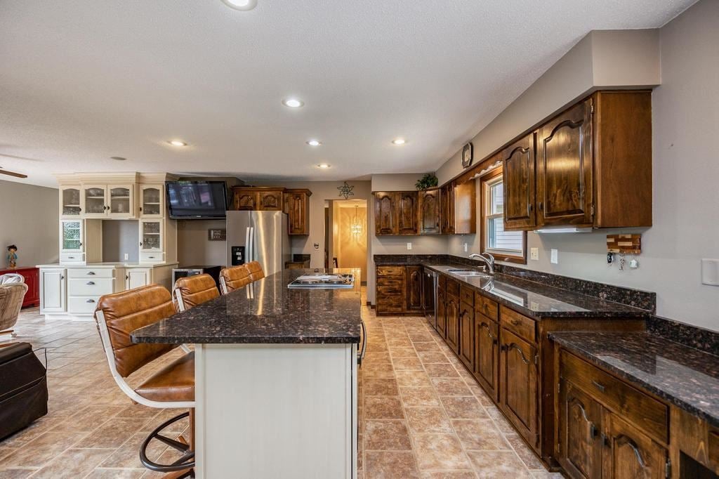 2143 Lakeview Ridge Drive Northeast Solon, IA 52333 - Photo 18 of 59 Gallery Image 18