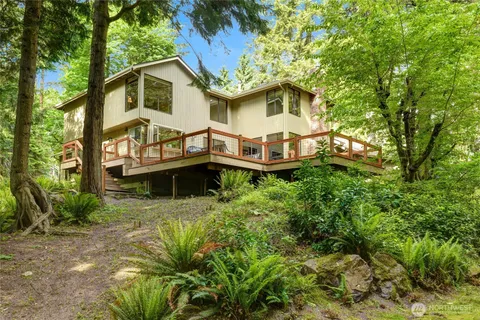 $2,150,000 | 3903 142nd Place Northeast, Bellevue, WA 98007