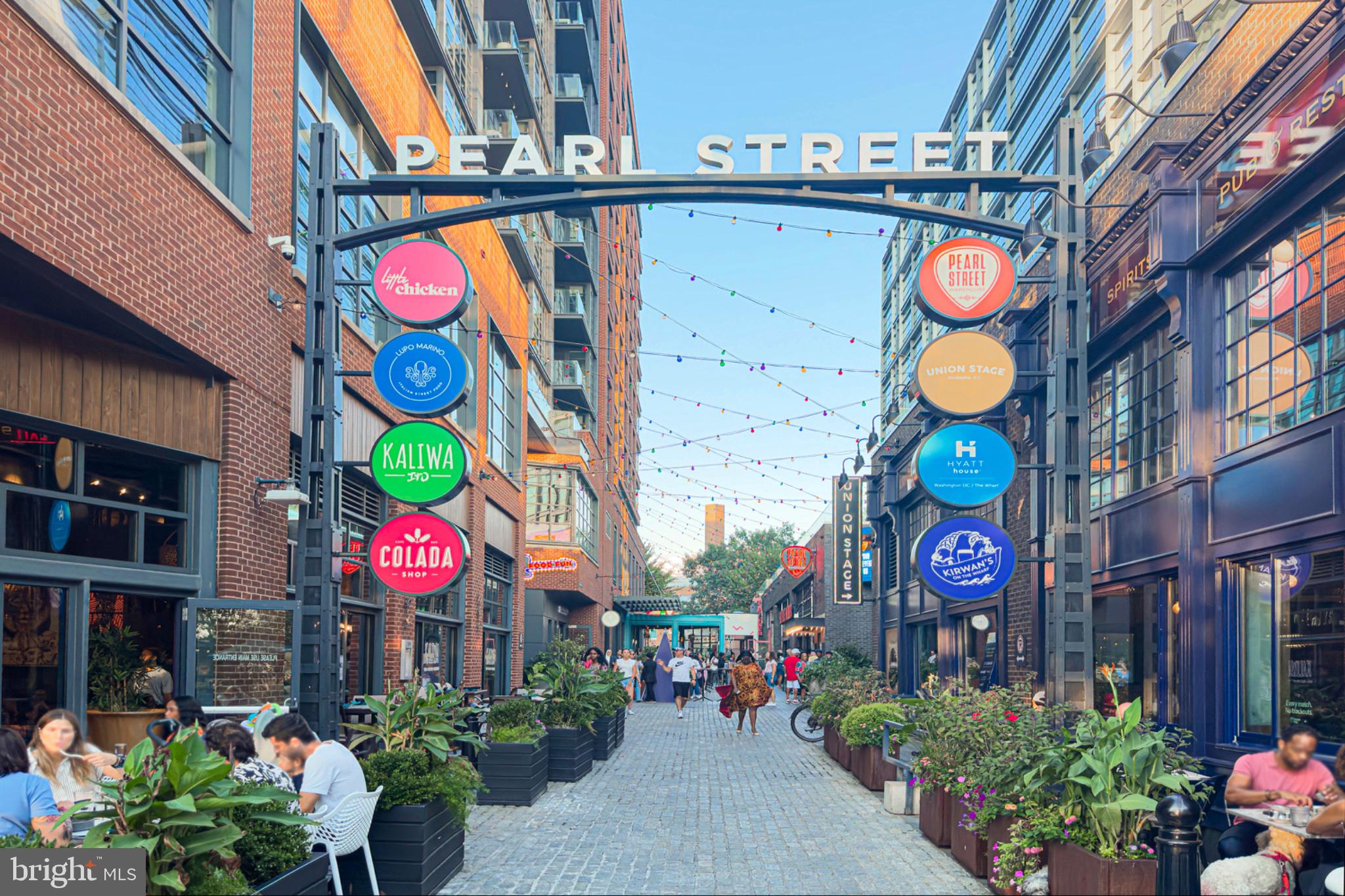 490 M Street Southwest, Unit W101 Washington, DC 20024 - Photo 21 of 25 Vibrant Pearl Street: A Culinary Haven