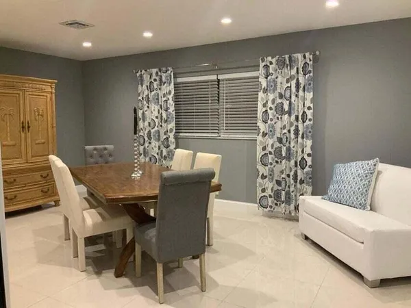 $4,300 | 3911 Northwest 4th Court, Boca Raton, FL 33431