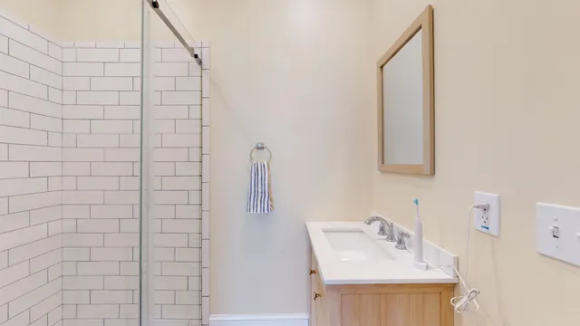 $1,350,000 | 44-48 Merchants Row, Middlebury, VT 05753