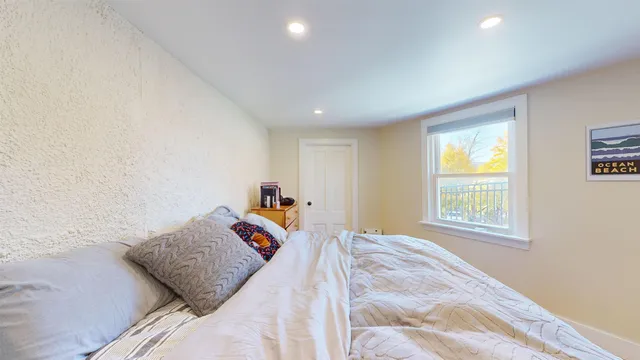 $1,350,000 | 44-48 Merchants Row, Middlebury, VT 05753