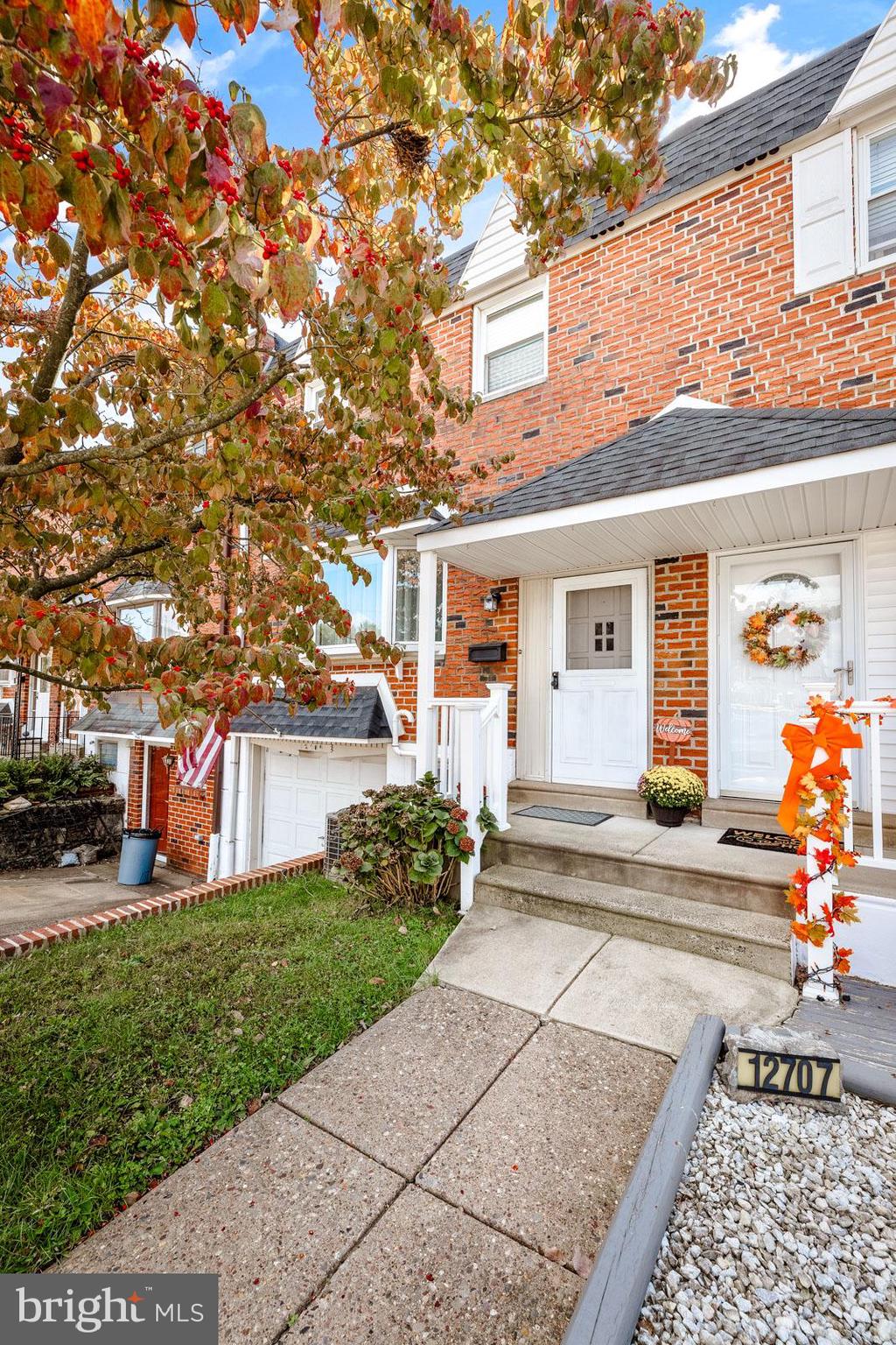 12709 Elnora Road Philadelphia, PA 19154 - Photo 3 of 41