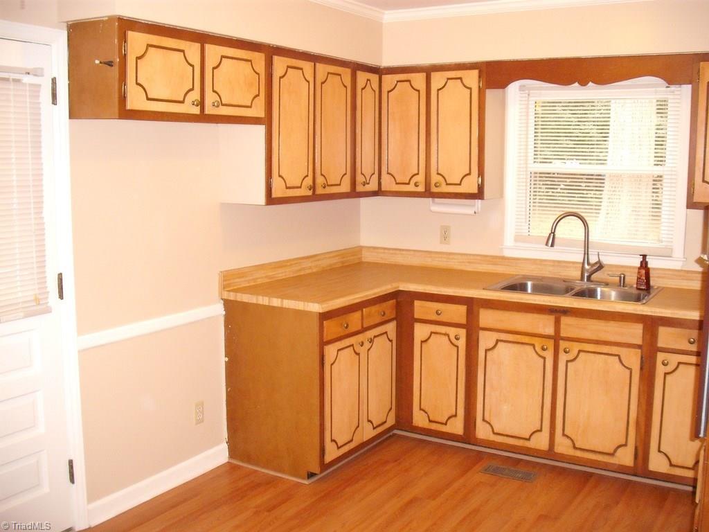 2413 Stanley Road Greensboro, NC 27407 - Photo 6 of 11 Gallery Image 6
