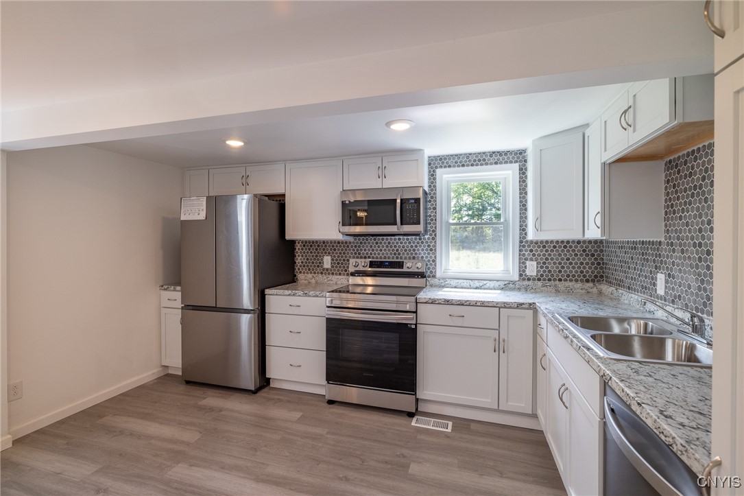 123 Peck Rd Extension Van Buren, NY 13209 - Photo 14 of 28