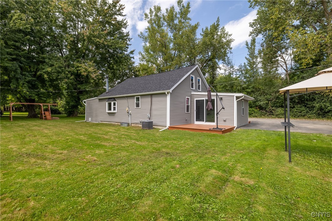 123 Peck Rd Extension Van Buren, NY 13209 - Photo 5 of 28