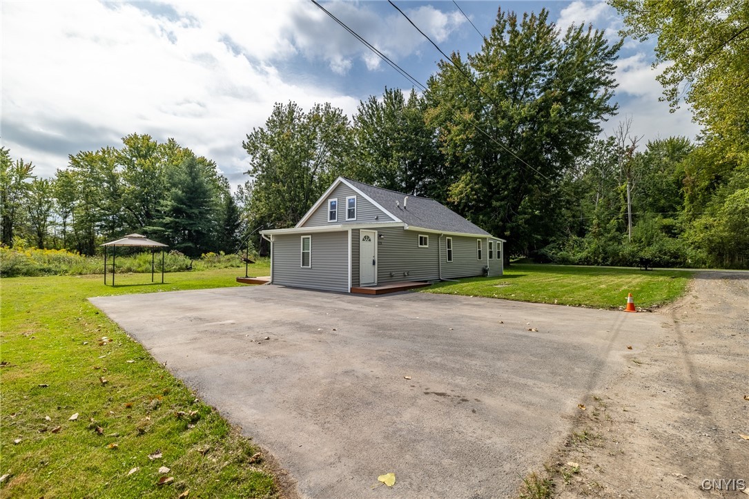 123 Peck Rd Extension Van Buren, NY 13209 - Photo 7 of 28