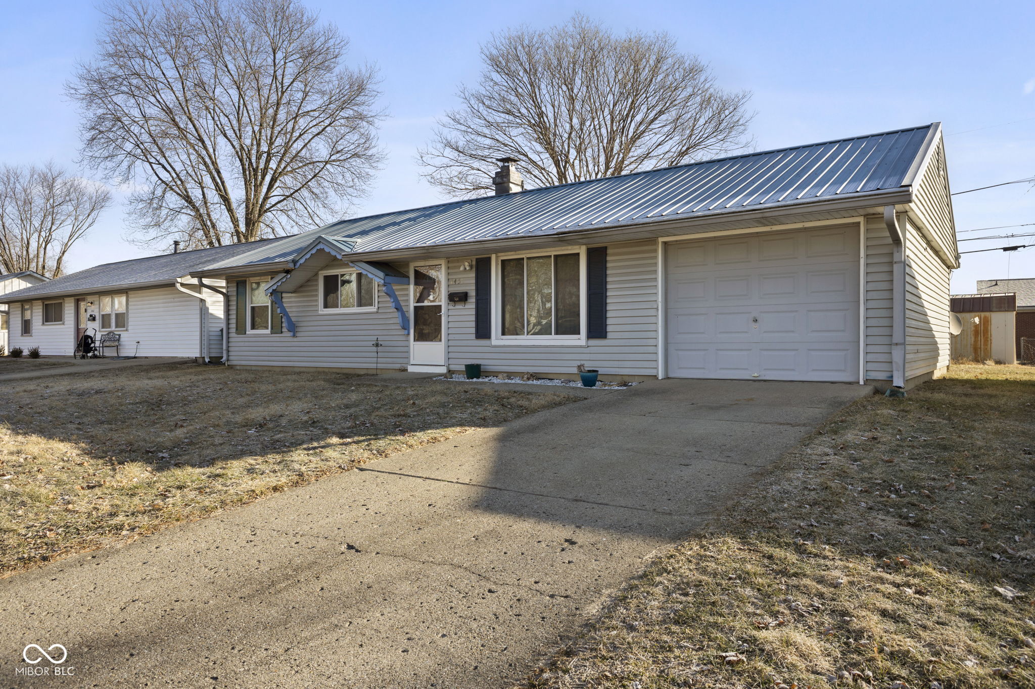 1451 Roberts Road Franklin, IN 46131 - Photo 2 of 26 Gallery Image 2