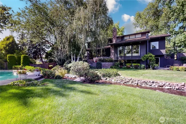 $995,000 | 240 Stone Street, Walla Walla, WA 99362